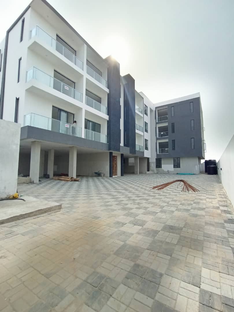 2 bedroom apartment in ikate with swimming pool