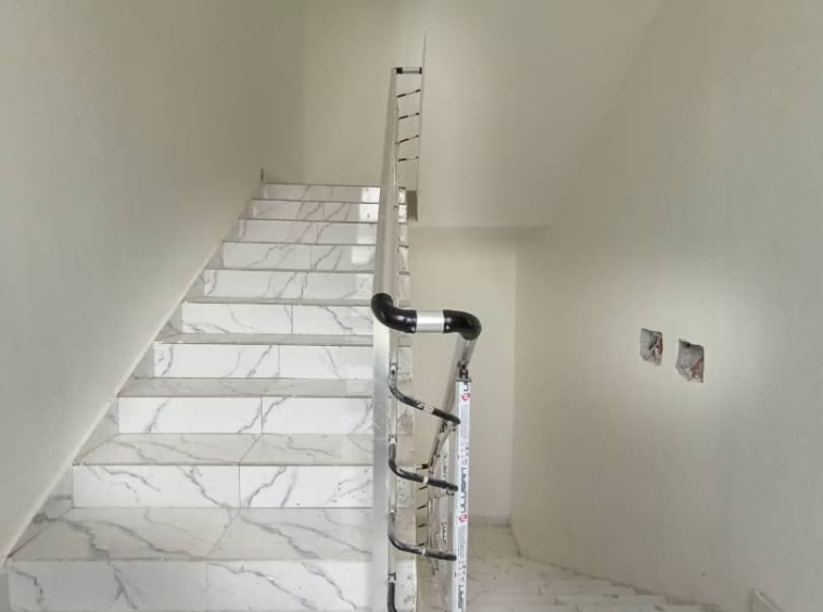 2 bedroom apartment in ikate with swimming pool