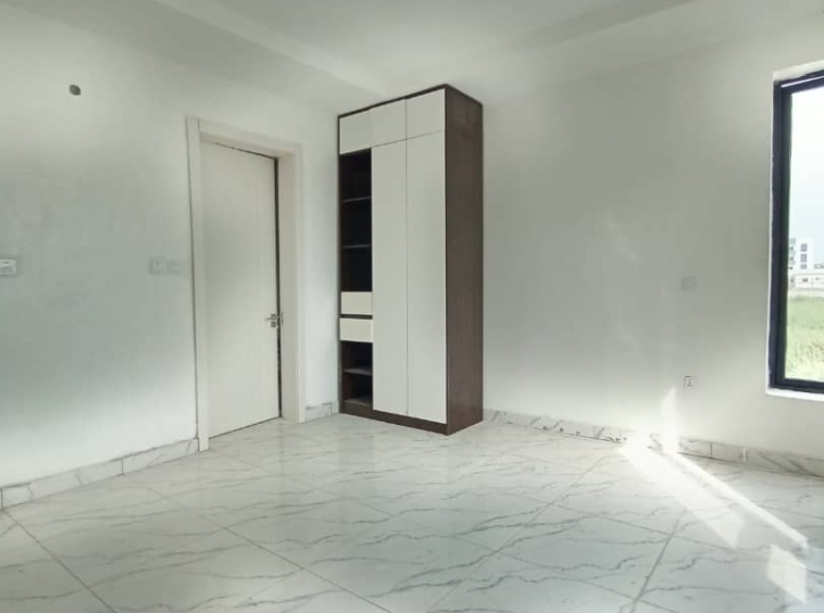 2 bedroom apartment in ikate with swimming pool