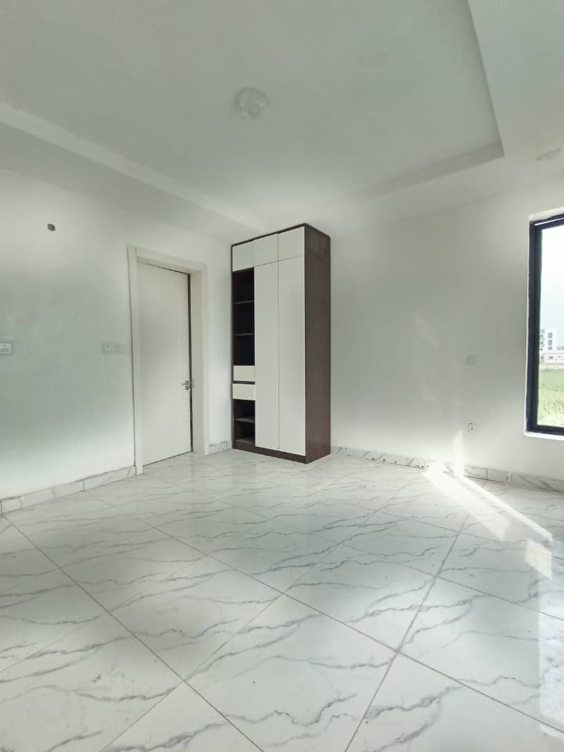 2 bedroom apartment in ikate with swimming pool