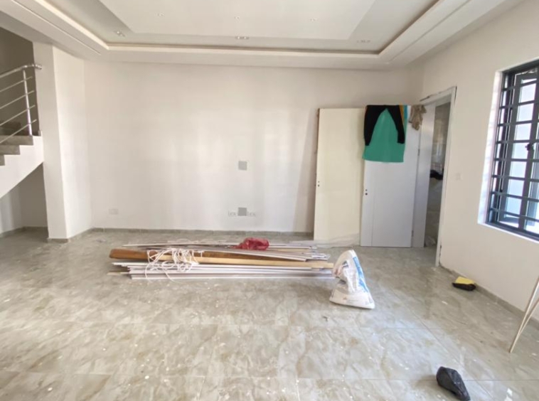4 Bedroom terrace duplex in lekki phase 1