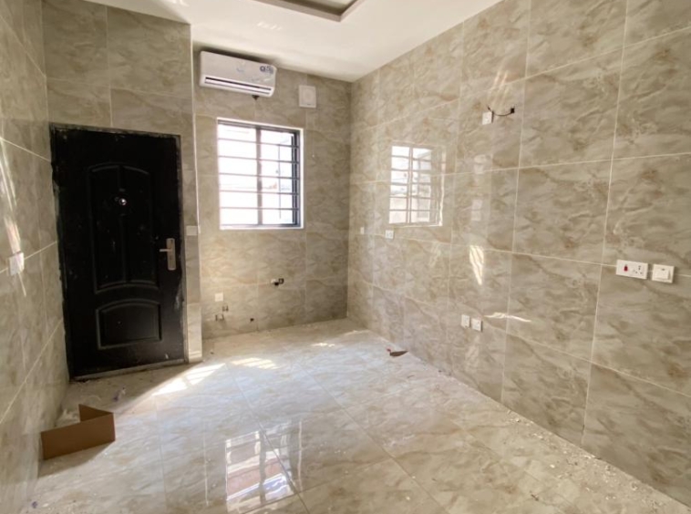 4 Bedroom terrace duplex in lekki phase 1