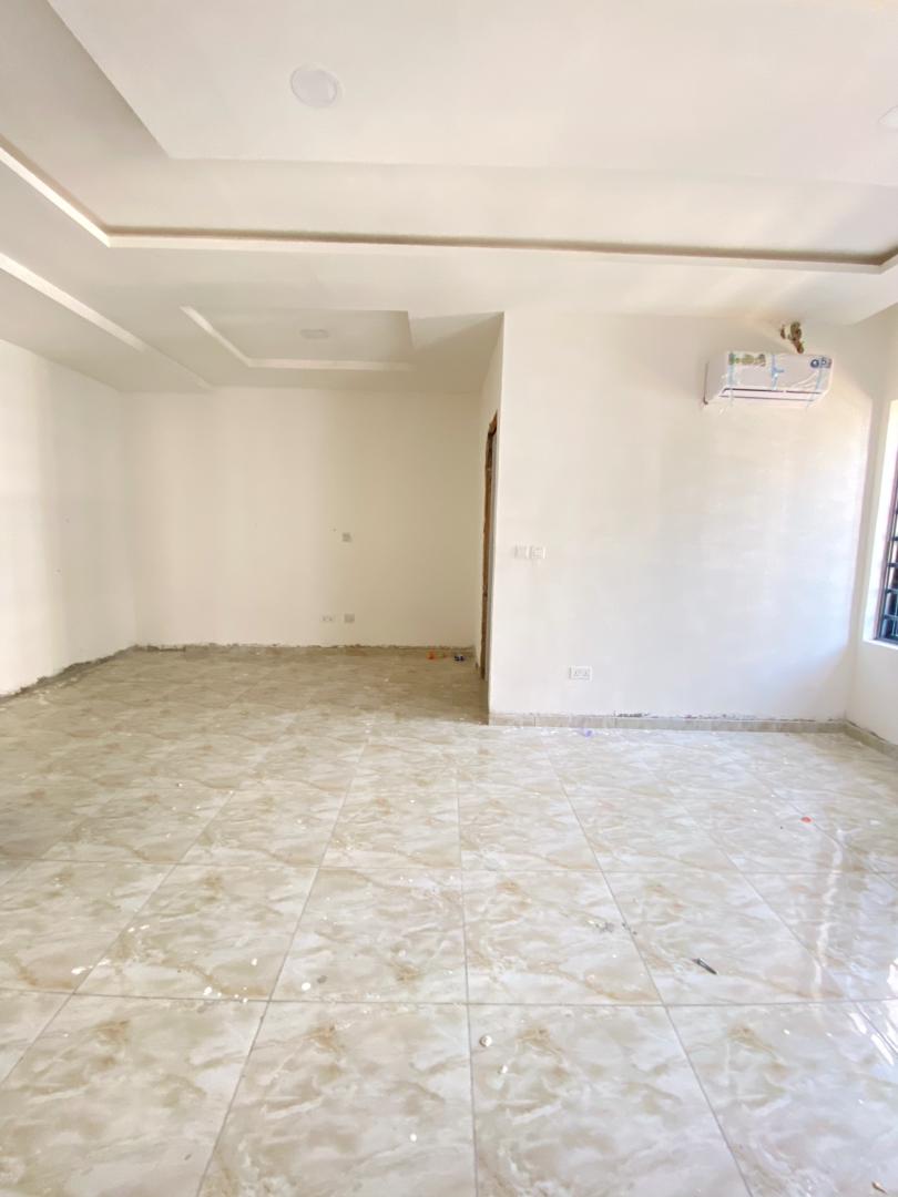 4 Bedroom terrace duplex in lekki phase 1